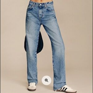 Val 90s Mid Rise Straight Jeans